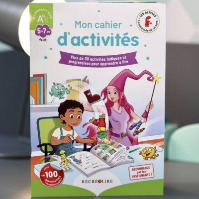 Mon cahier d’activités « Je commence à lire » avec Les Alphas – Plus de 30 jeux ludiques dès 5 ans Mon cahier d’activités « Je commence à lire » avec Les Alphas – Plus de 30 jeux ludiques dès 5 ans