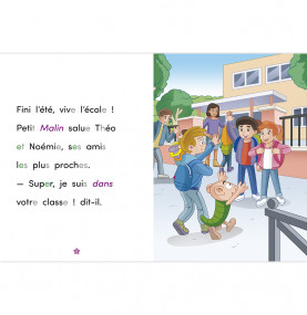 Page intérieure avec texte d'un côté et illustration de l'autre, Petit Malin retrouve ses amis à l'école
